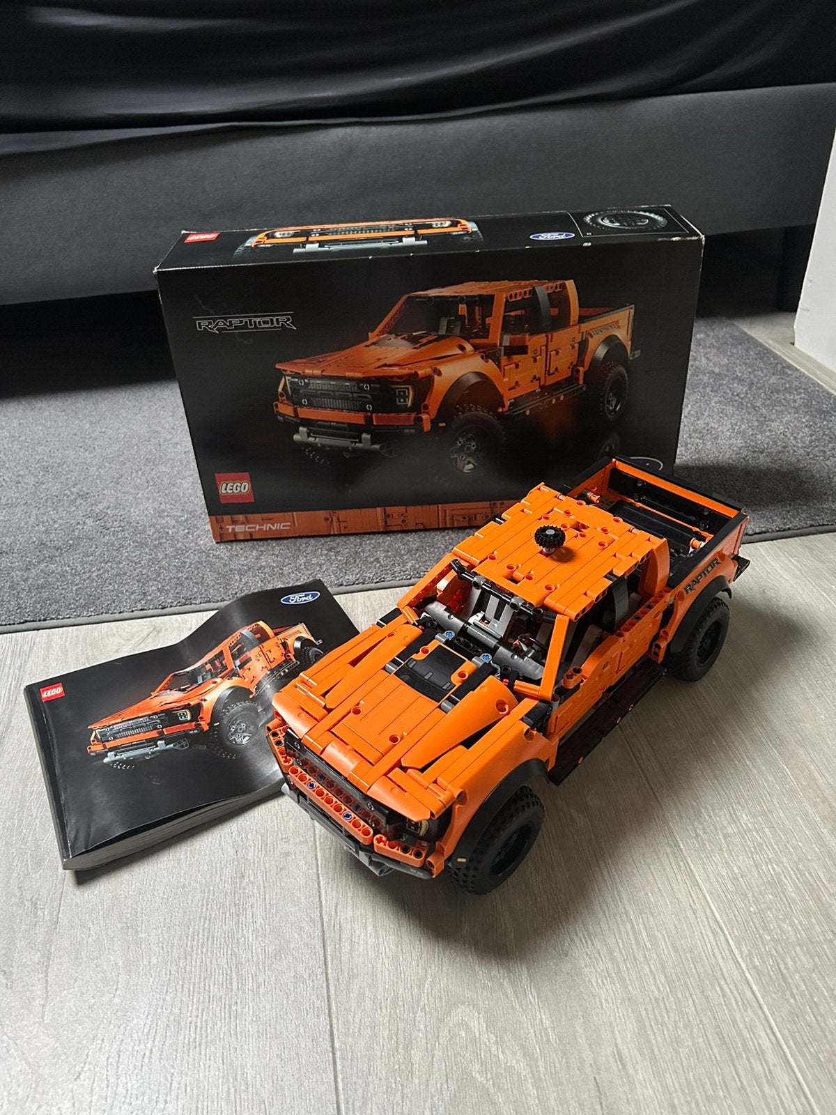 Lego ford raptor, Ophalen of Verzenden, Zo goed als nieuw