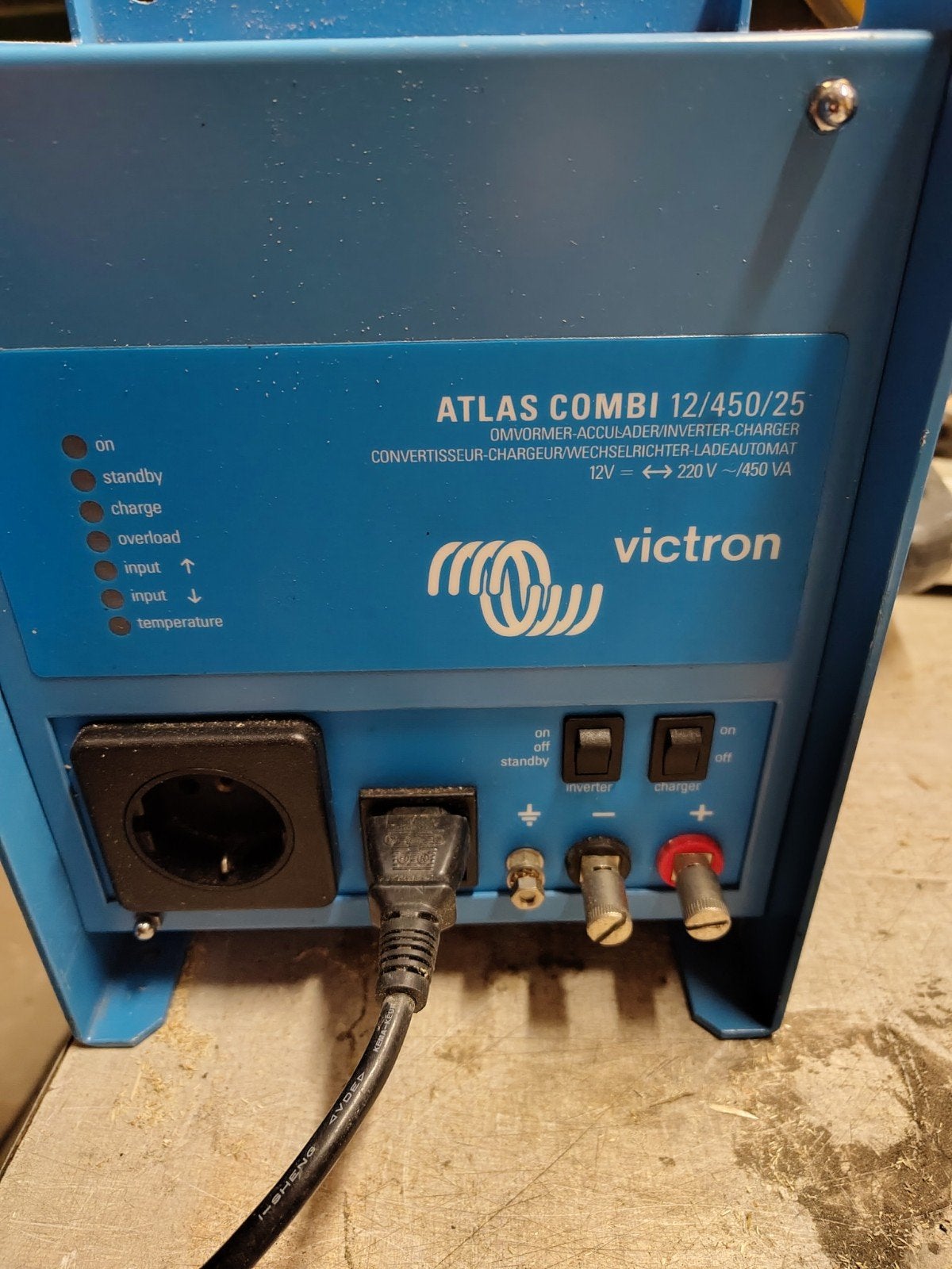 Victron Atlas Combi 12/450/25  (lader defect), Ophalen of Verzenden
