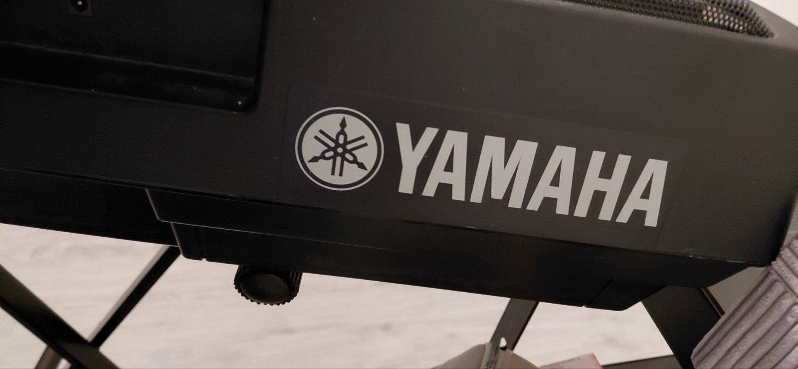 te koop yamaha psr 550 bieden, Ophalen, Gebruikt, 61 toetsen, Yamaha
