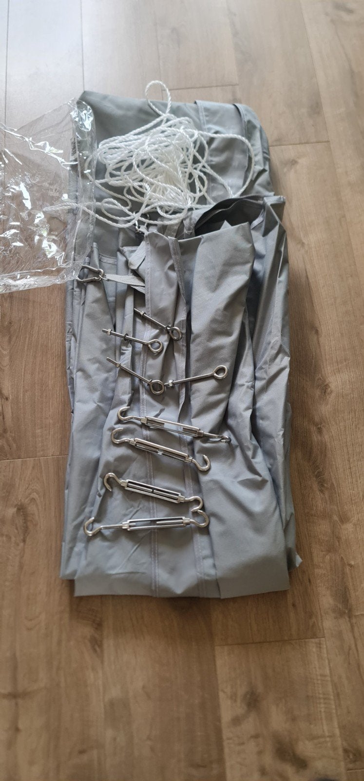 schaduwdoek, Ophalen, Nieuw
