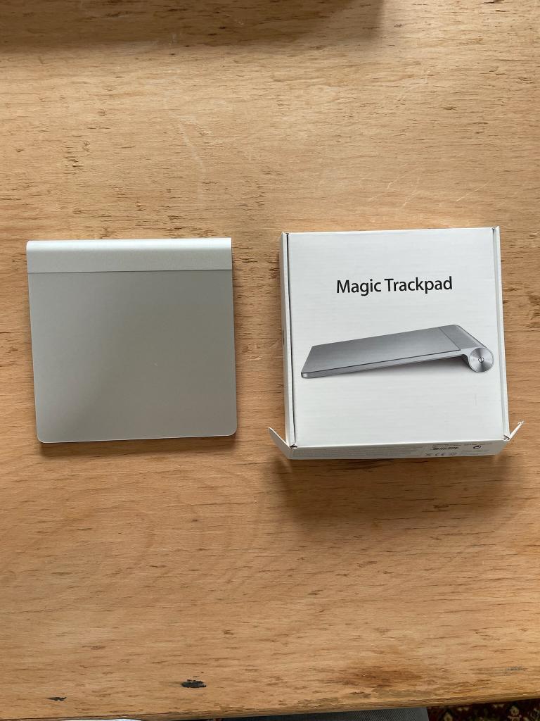 Apple Trackpad, Computers en Software, Muizen, Rechtshandig, Ophalen of Verzenden, Zo goed als nieuw, Draadloos
