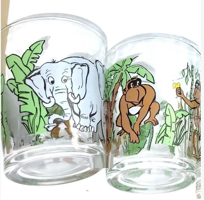 5 Vintage glazen jungle olifanten leeuwen apen, nog oude kop, Verzamelen, Glas en Borrelglaasjes, Ophalen of Verzenden, Zo goed als nieuw