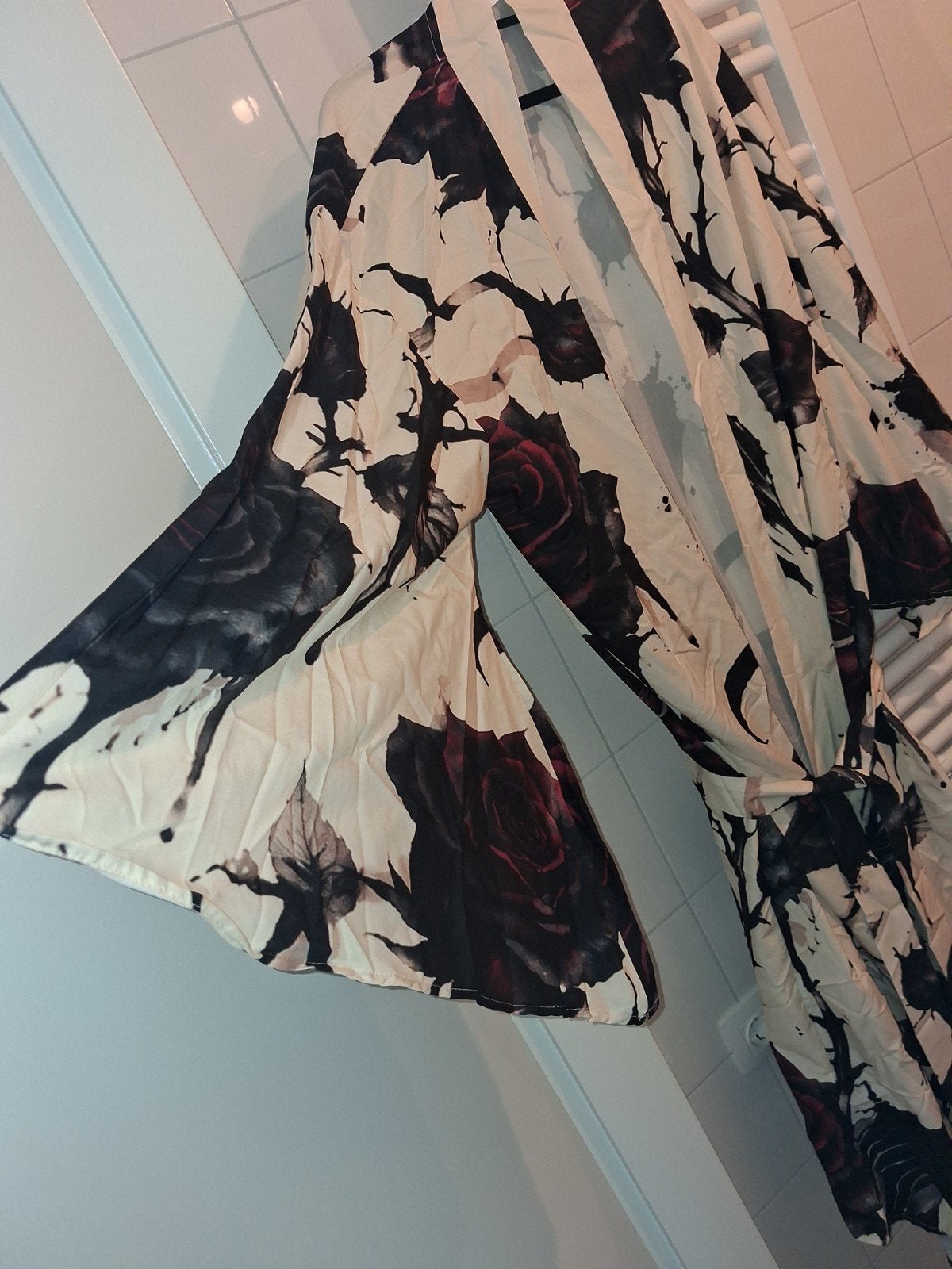 kimono met rozenprint maat XL, Ophalen of Verzenden, Zo goed als nieuw, Meerkleurig, Lingerie of Zwemkleding