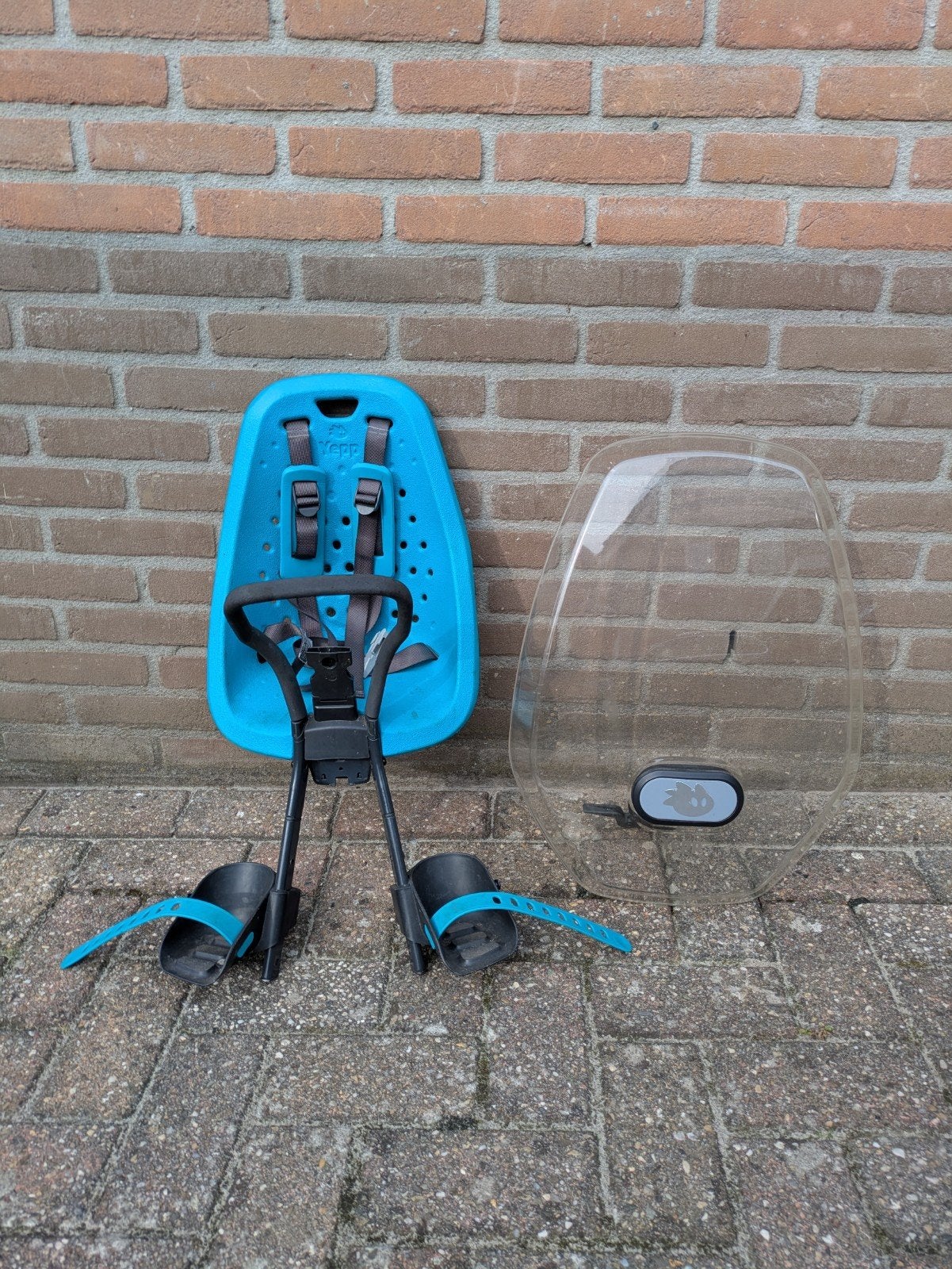 Yepp voorzitje met windscherm en voetenzak, Ophalen, Gebruikt