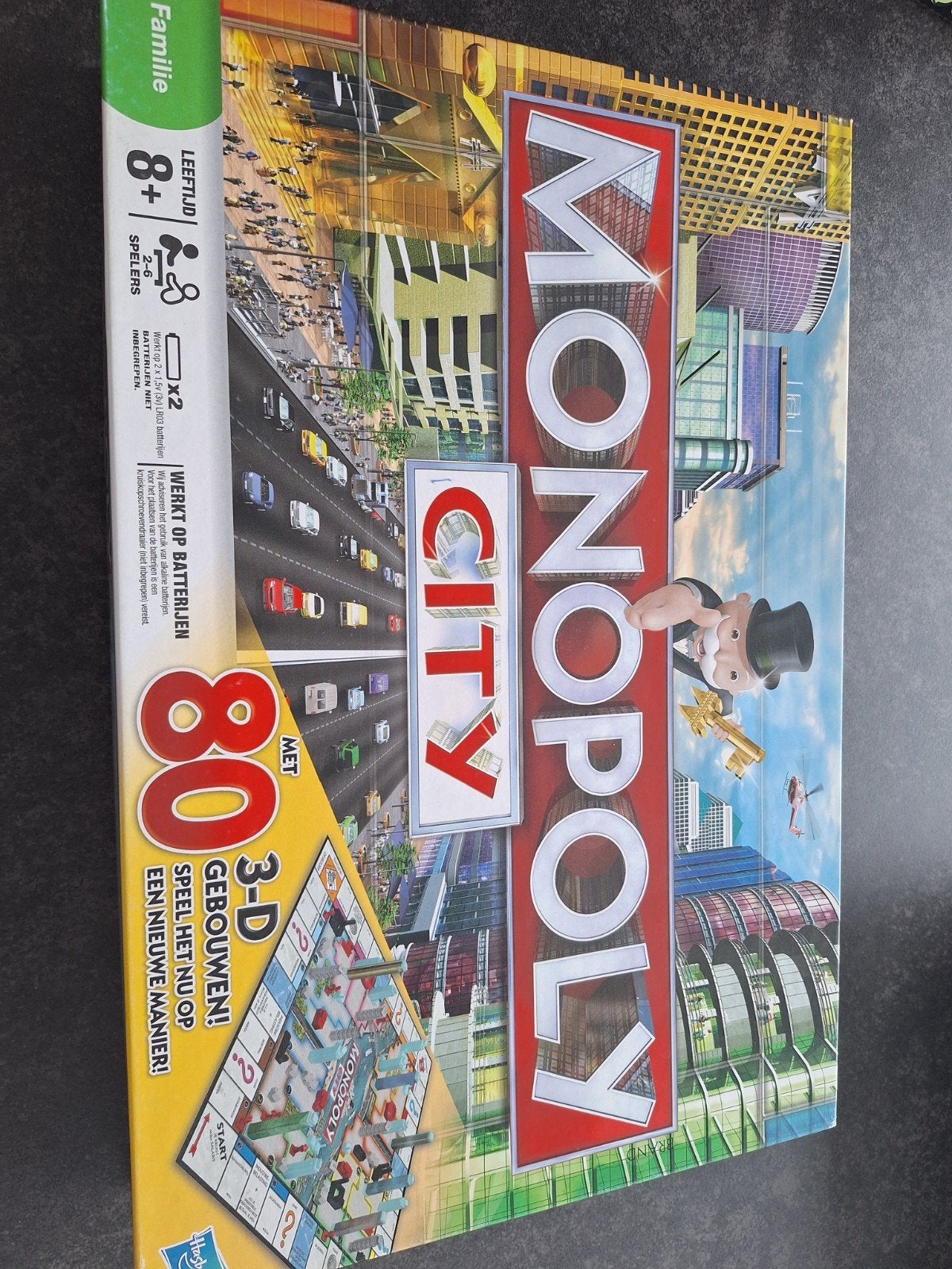 Monopoly City 3D als nieuw, Hobby en Vrije tijd, Gezelschapsspellen | Bordspellen, Ophalen, Zo goed als nieuw