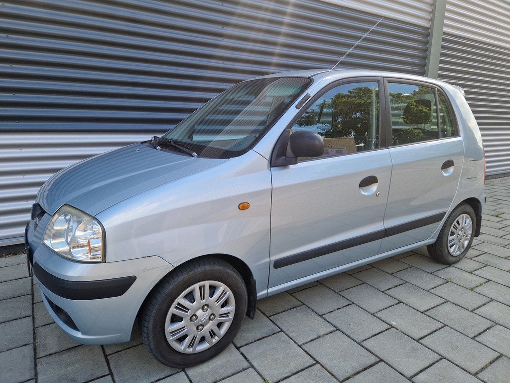 Hyundai Atos 1.1i Active Cool Airco Nap Zeer lage km stand, Auto's, Hyundai, Voorwielaandrijving, 31 €/maand, 4 cilinders, Origineel Nederlands