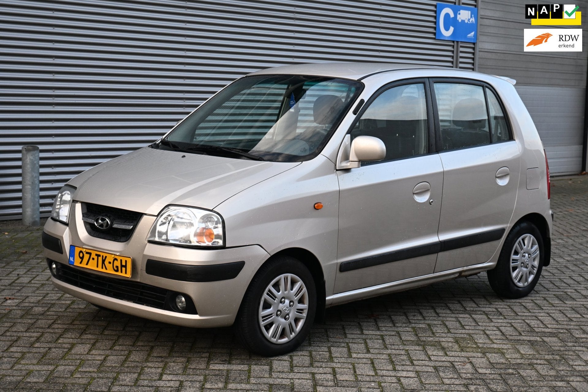 Hyundai Atos 1.1i Dynamic Cool Automaat, Airco, Elektr pakke, Auto's, Dealer onderhouden, Stof, 4 cilinders, Origineel Nederlands
