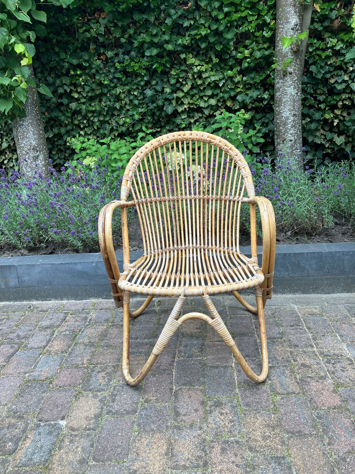 Vintage rotan stoel, Huis en Inrichting, Stoelen, Ophalen, Gebruikt, Overige kleuren, Riet of Rotan