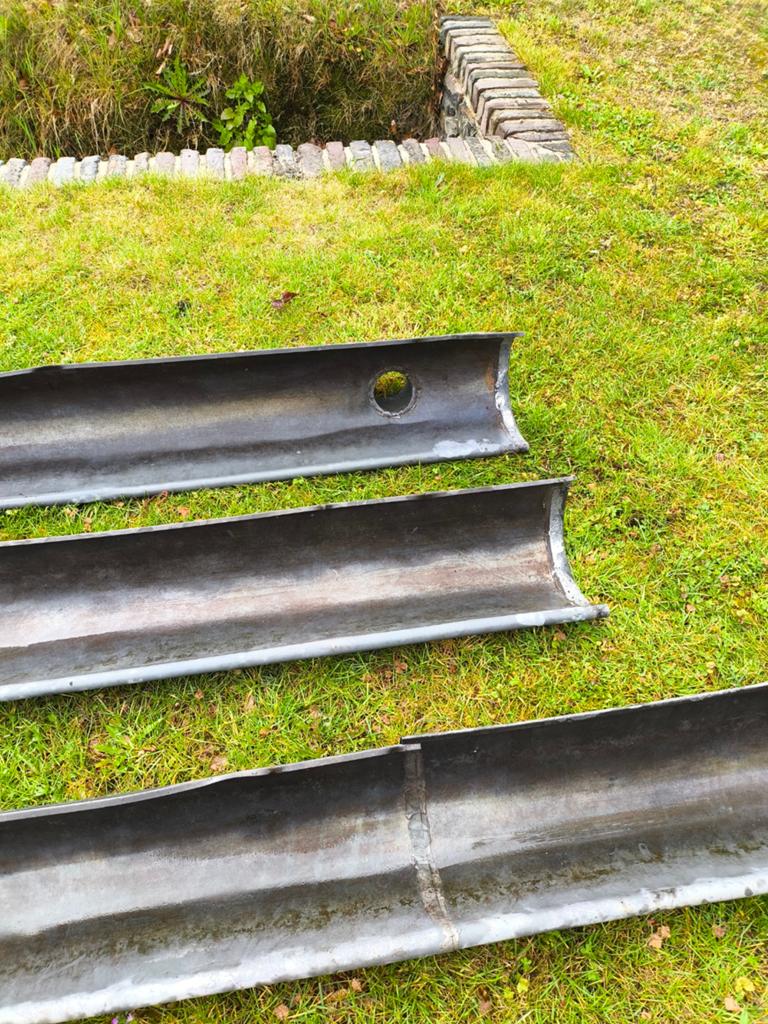 mastgoot plus beugels M37, Ophalen