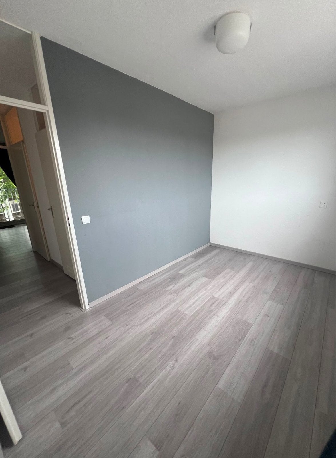 Laminaat vloer lichtgrijs 65 vierkante meter, Ophalen