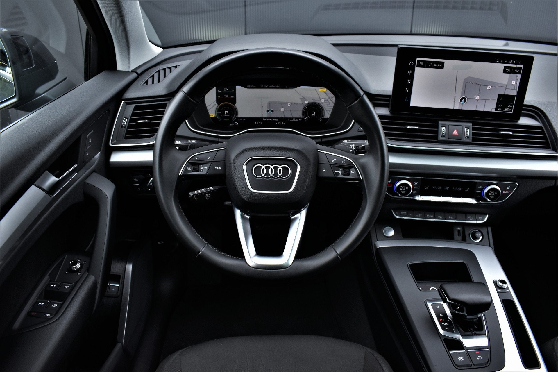 Audi Q5 50 TFSI e 299pk Advanced Edition 1e Eig Dealer OH Pa, Automaat, Stof, Gebruikt, 4 cilinders