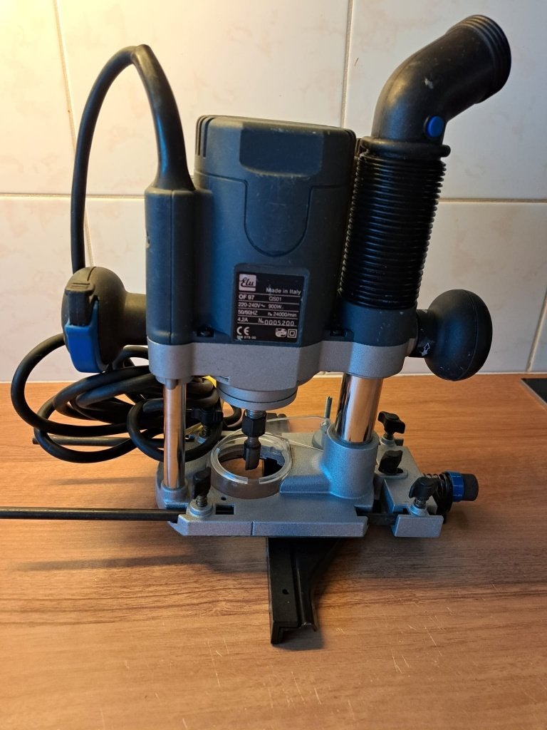 Elu OF 97 Bovenfrees - 900W, 24000 tpm, Ophalen, Gebruikt, Bovenfrees, Elu