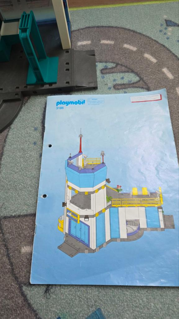 Vliegveld playmobil 3186, Kinderen en Baby's, Speelgoed | Playmobil, Ophalen of Verzenden, Gebruikt, Complete set