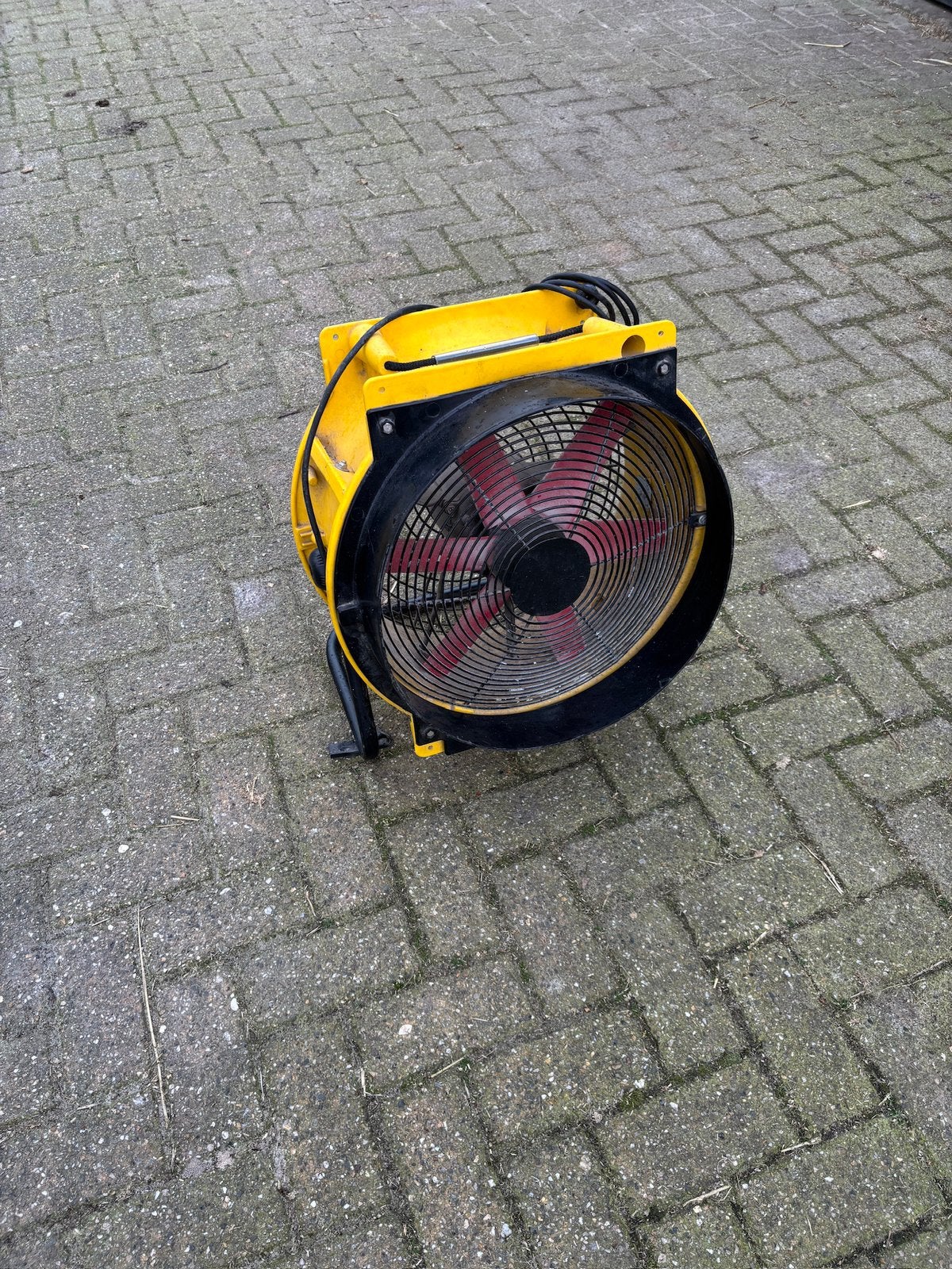 Trotec ventilator met slangen te koop!, Ophalen, Gebruikt, Ventilator