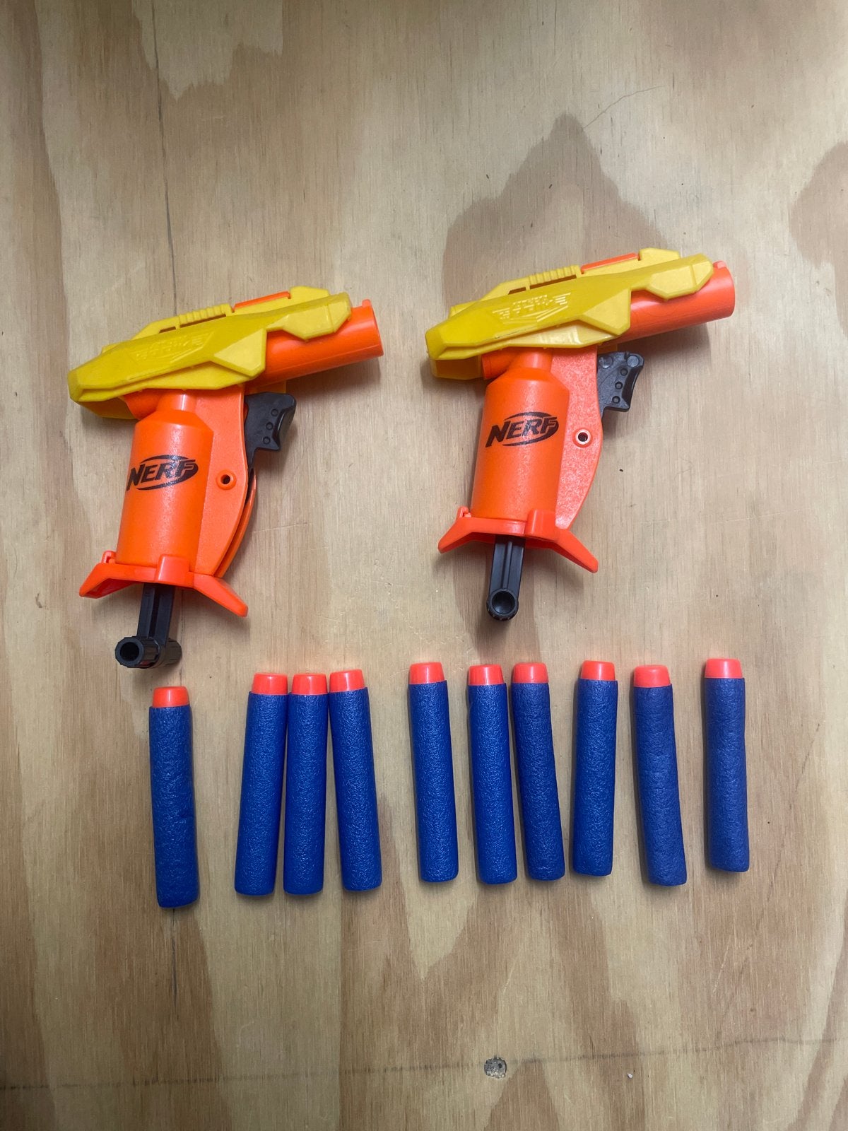2 Nerf N-Strike Jolt Blasters met Darts, Ophalen of Verzenden, Gebruikt, Jongen of Meisje