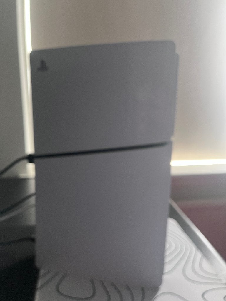 Playstation 5 slim met disc drive + 2 games!, Ophalen of Verzenden, Zo goed als nieuw