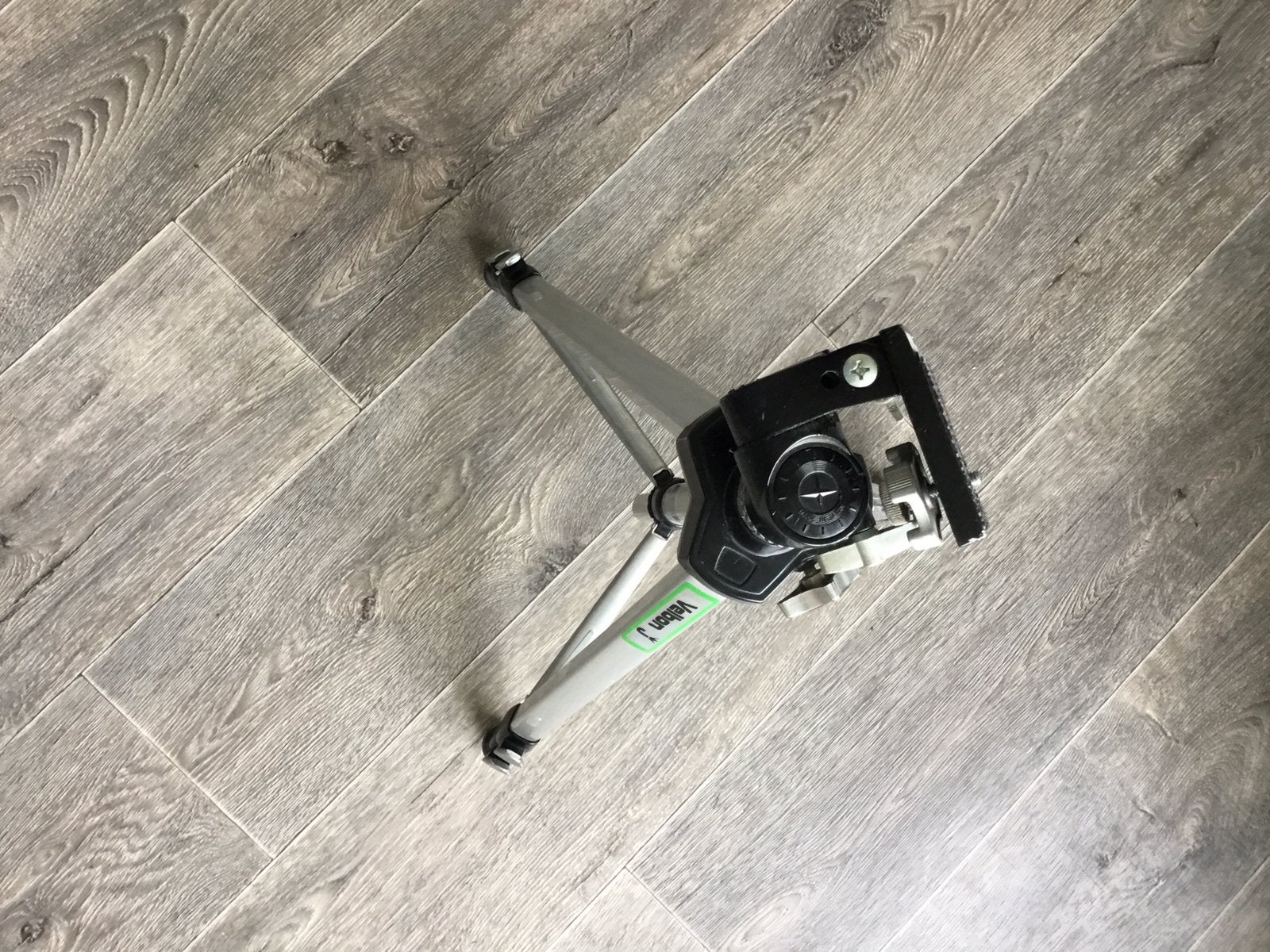 Statief met balhoofd, hoogte verstelbaar, Ophalen, Gebruikt, Driepoot, Minder dan 150 cm