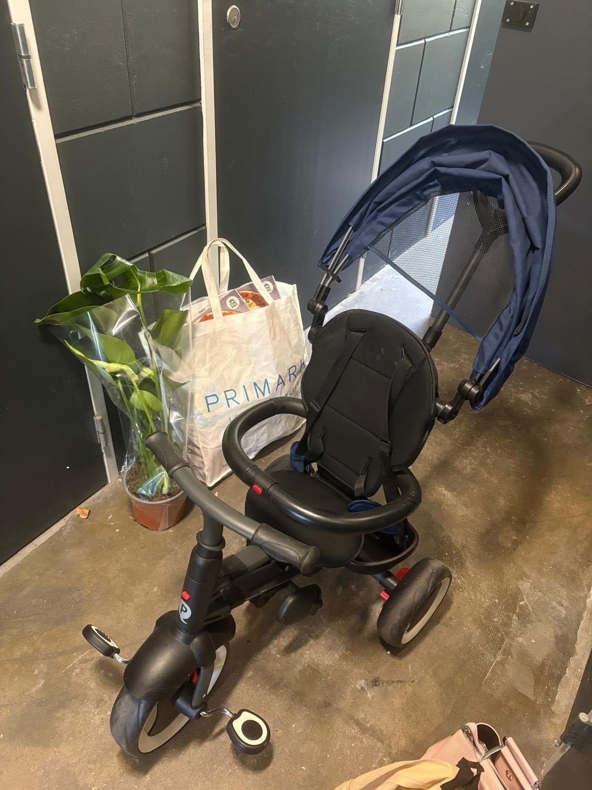 Kinderdriewieler met duwstang en zonnekap, Fietsen en Brommers, Ophalen of Verzenden, Zo goed als nieuw