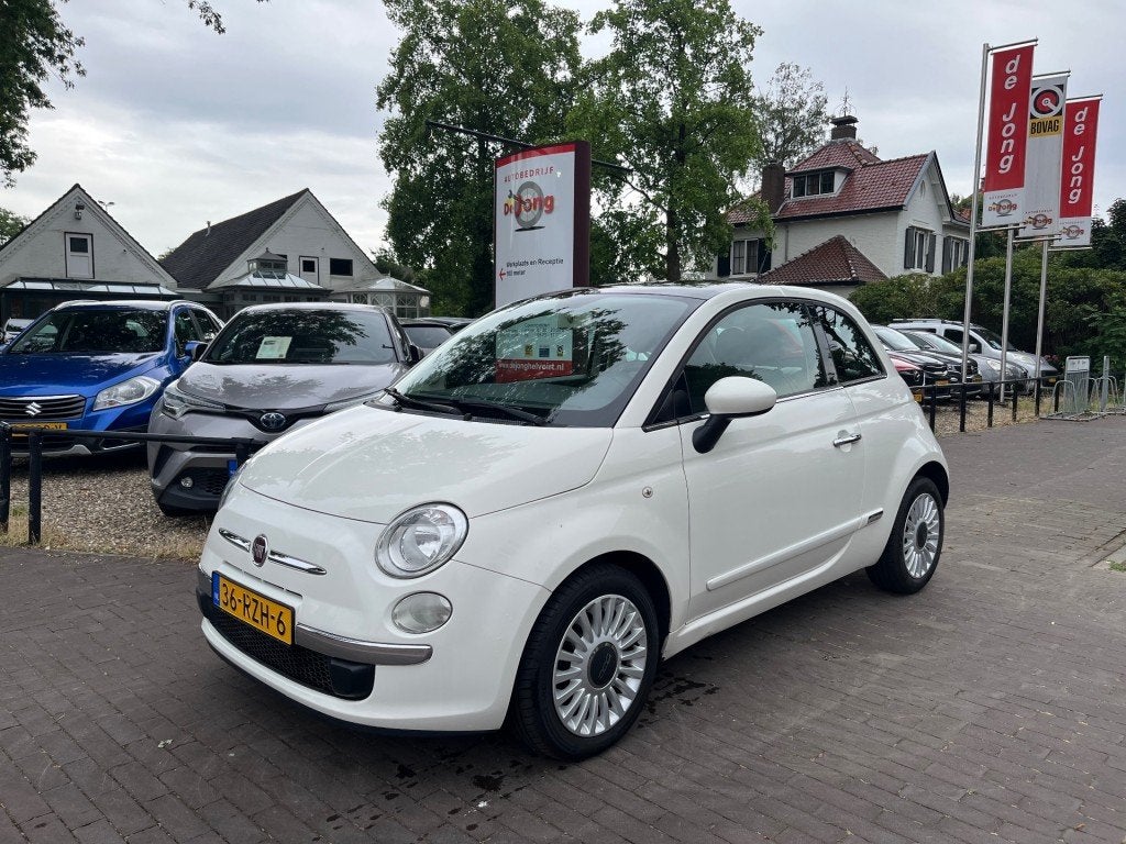 Fiat 500 1.2 LOUNGE AUTOMAAT / PANORAMADAK / AIRCO / BLUETOO, Euro 5, Gebruikt, 1242 cc, 4 cilinders