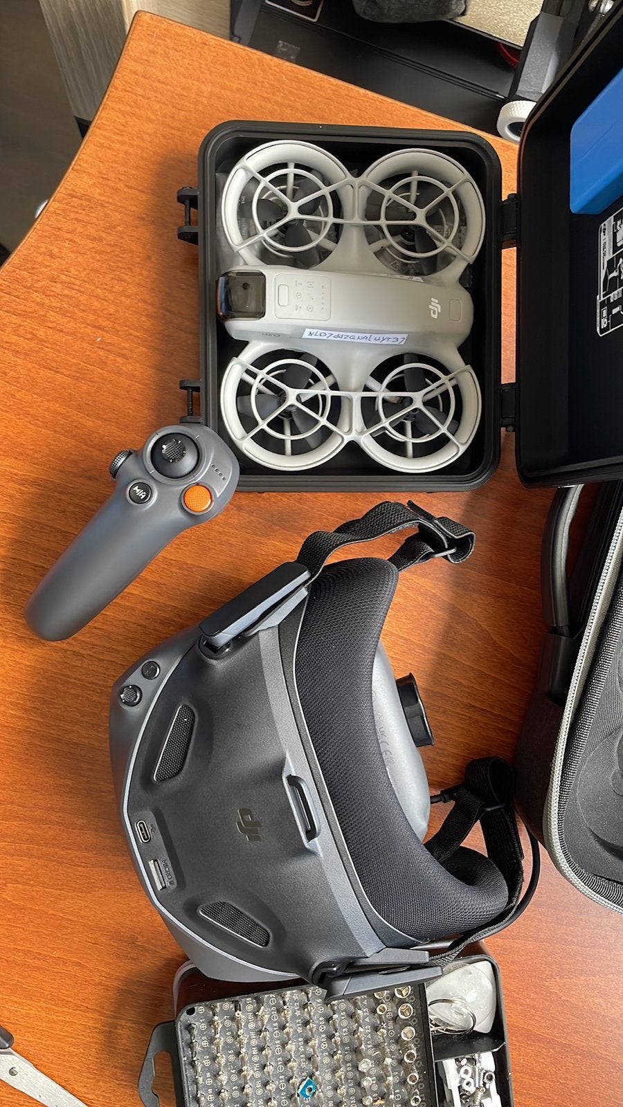 DJI Neo FPV set – Goggles N3 + Motion 3, Nieuw, Racedrone, DJI, Meer dan 10 kilometer
