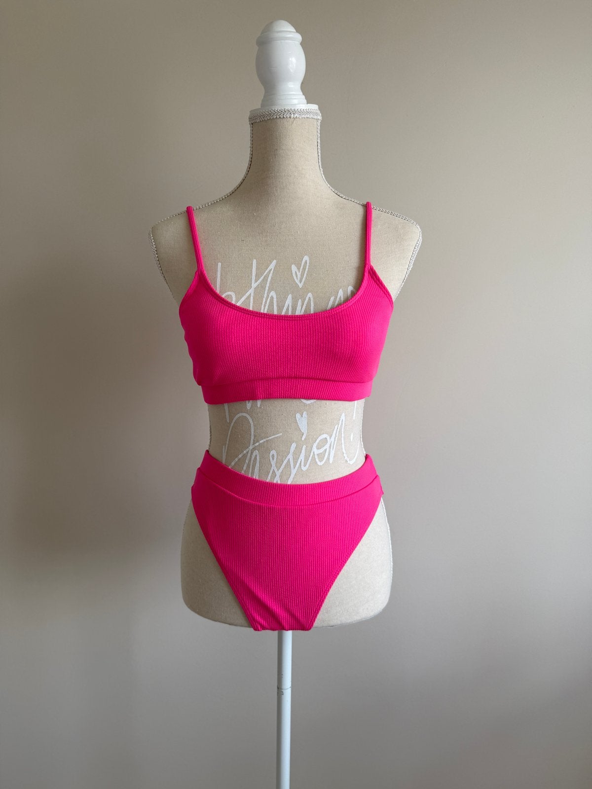 Felroze Ribbel Bikini Set - Top & Broekje, Ophalen of Verzenden, Nieuw, Roze, Bikini