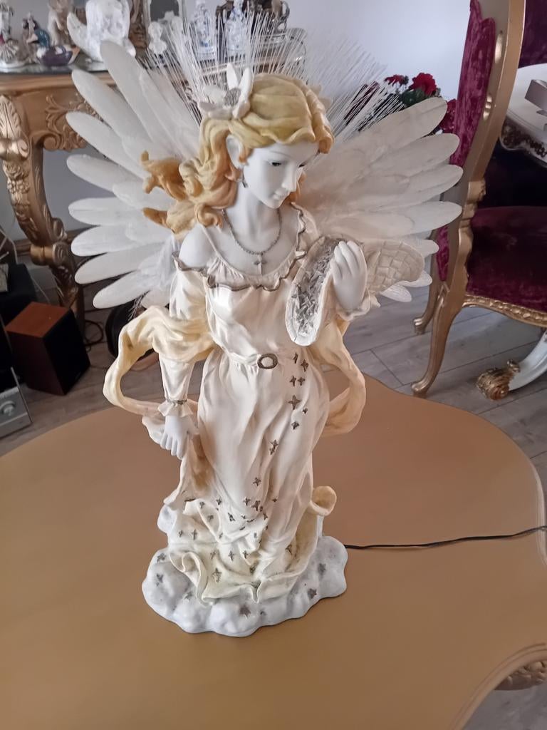 Engel  met licht, Ophalen of Verzenden