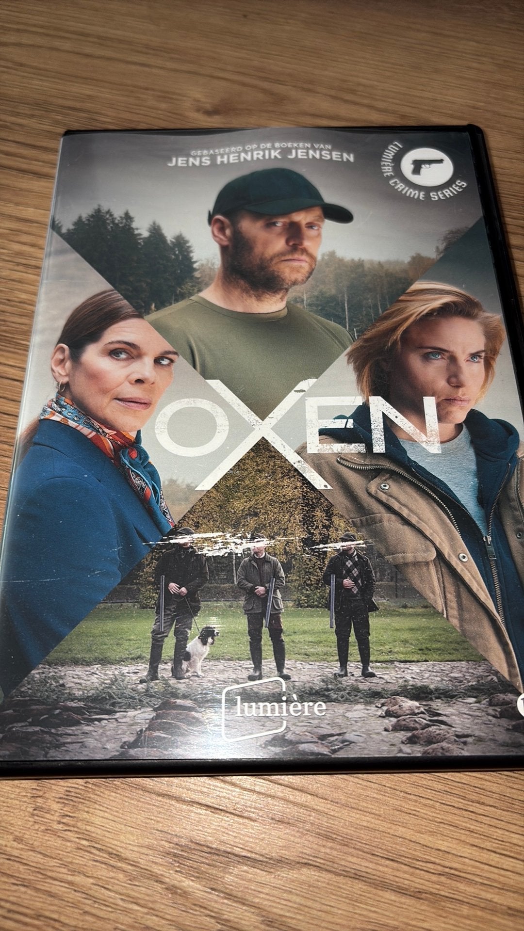 Oxen: Lumière Crime Serie van Jens Henrik Jensen., Vanaf 16 jaar, Ophalen of Verzenden, Zo goed als nieuw, Actie en Avontuur