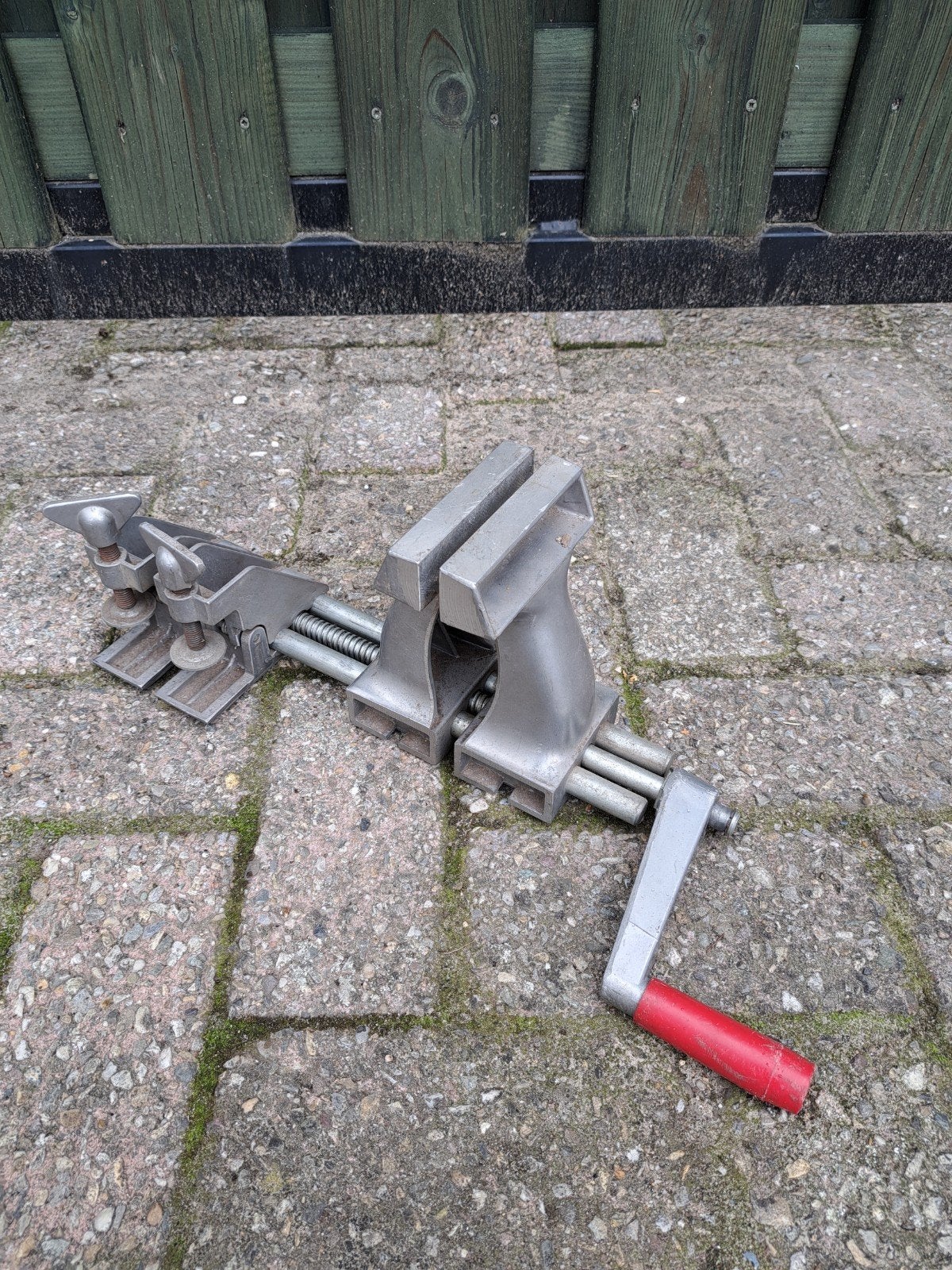 Aluminium bankschroef - Zyliss Swiss Made, Doe-het-zelf en Verbouw, Ophalen of Verzenden, Gebruikt, Bankschroef, Overige merken