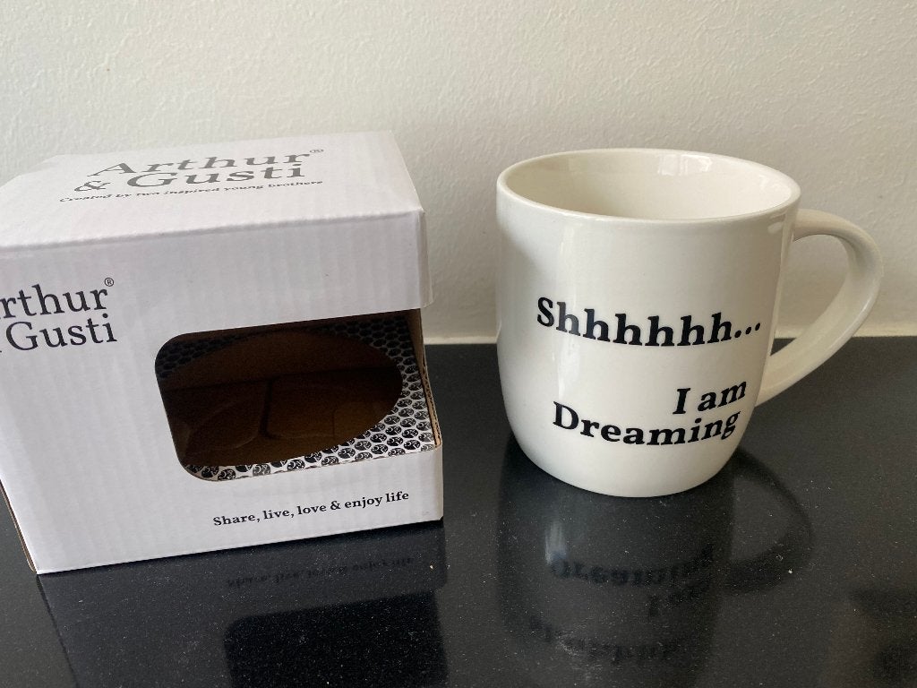 Arthur & Gusti Mok | Shhhhhh... I am Dreaming | 350ml, Ophalen of Verzenden, Nieuw, Porselein, Kop en/of schotel