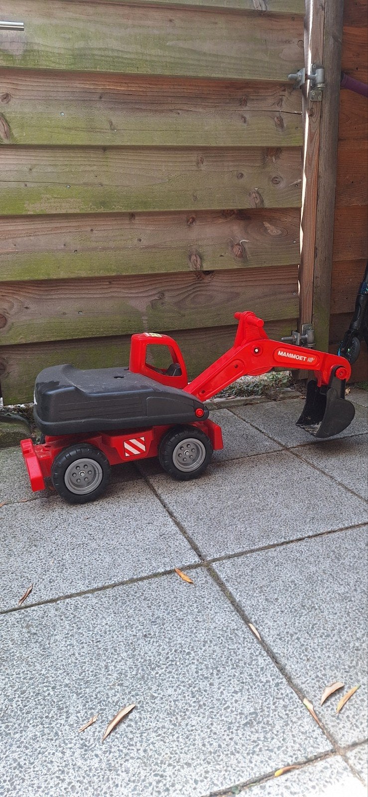 Mammoet Graafmachine Loopauto - Rood, Ophalen, Gebruikt