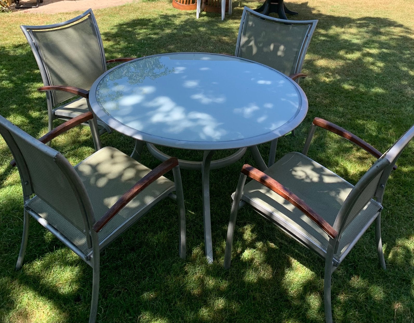 Tuinset gratis!, Tuin en Terras, Ophalen, 4 zitplaatsen, Gebruikt, Aluminium