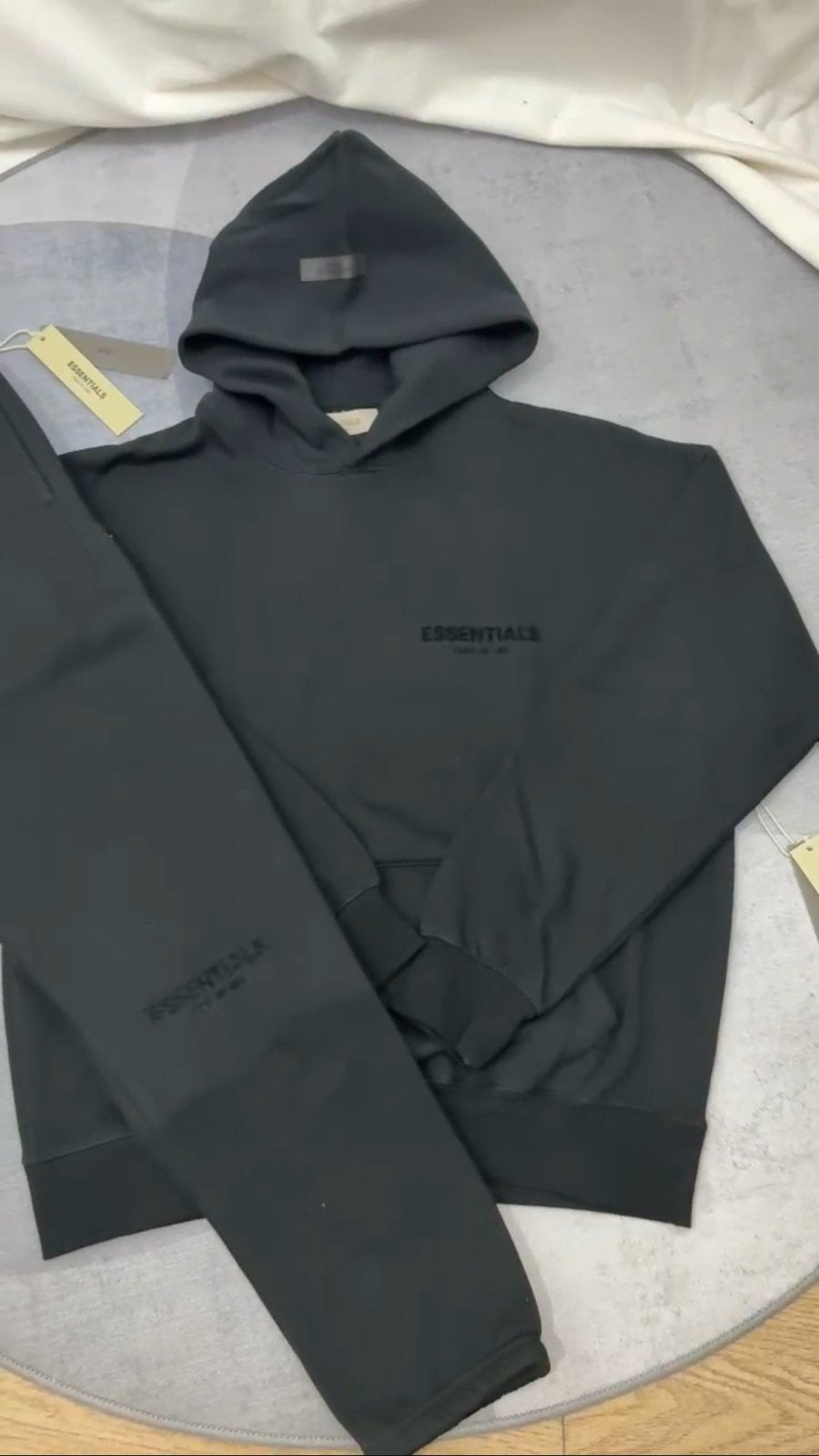 Essentials Fear of God Trainingspak - Zwart/Grijs, Ophalen of Verzenden, Nieuw