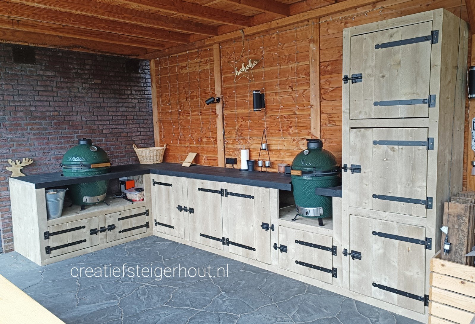 Buitenkeuken hoekkeuken kast steigerhout kamado bbq mancave, Tuin en Terras, Buitenkeukens, Nieuw, Houtskool, Inbouw, Vrijstaand