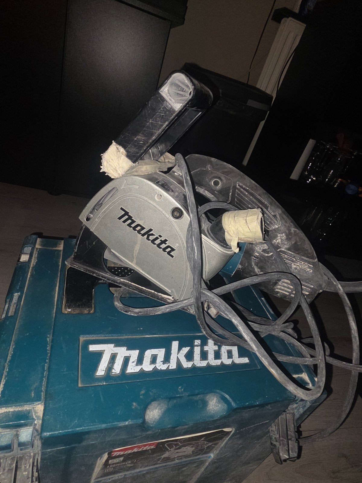 Makita SG1251 Muurfrees in koffer - 1400W, Doe-het-zelf en Verbouw, Ophalen of Verzenden, Gebruikt, 1000 watt of meer, Overige typen