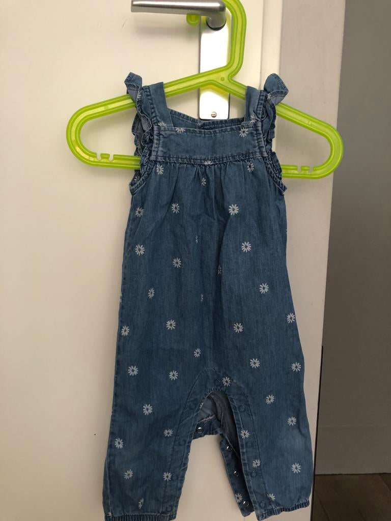 Carter's spijker jumpsuit met bloemetjes maat 62, Ophalen of Verzenden, Gebruikt, Meisje, Pakje