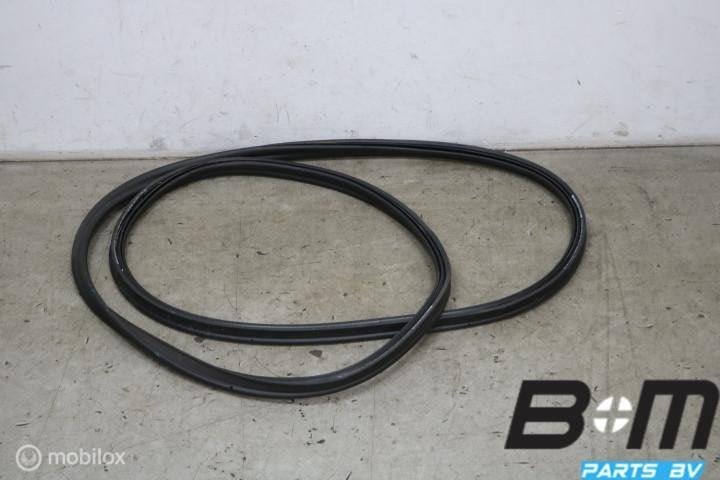 Achterklep rubber Audi RS3 8Y 8Y4827705D, Auto-onderdelen, Interieur en Bekleding, Gebruikt