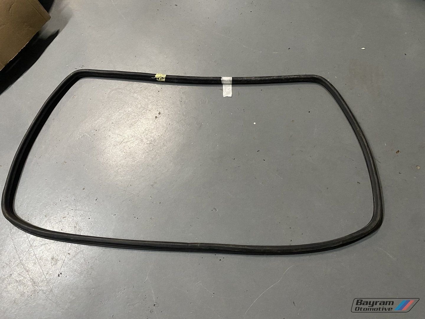 Bmw E30 raamrubber voorzijde coupe sedan Baur 3-serie rubber, Gebruikt, -, -, Ophalen of Verzenden