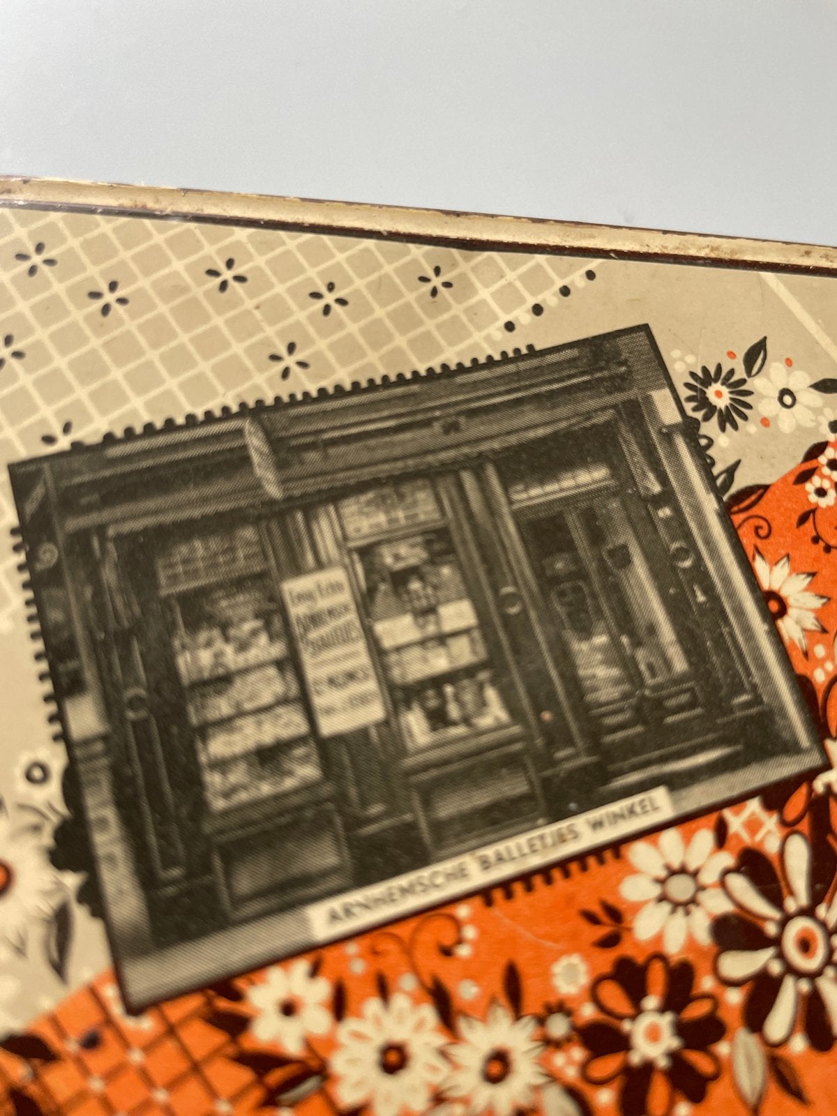 Vintage blikken trommel Arnhemse Balletjes Winkel, Ophalen of Verzenden, Gebruikt, Koek(jes), Overige merken