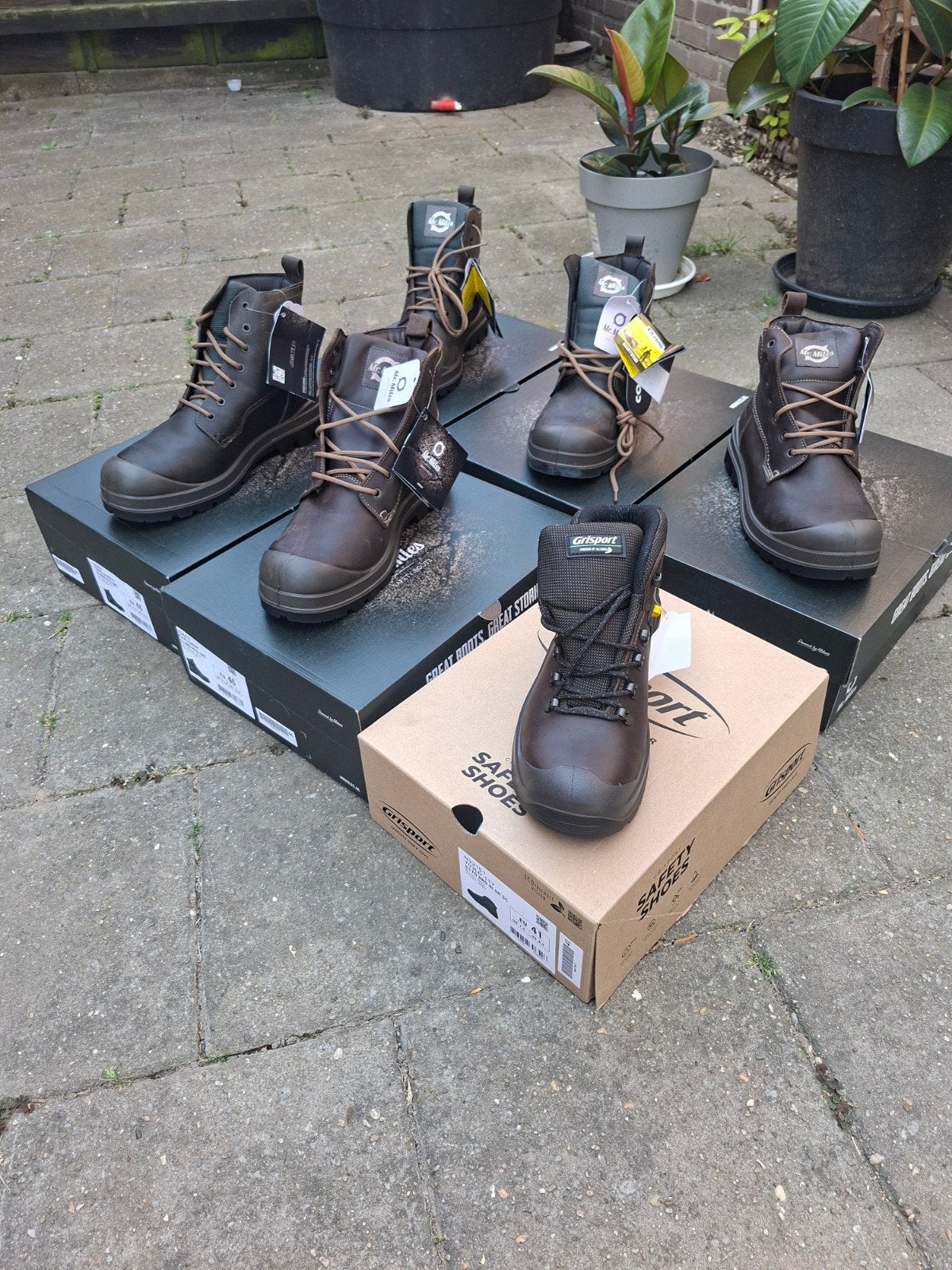 Nieuwe Werkschoenen S3 (Grisport & Mr. Miles) – Diverse Mate, Ophalen, Nieuw, Zwart, Werkschoenen
