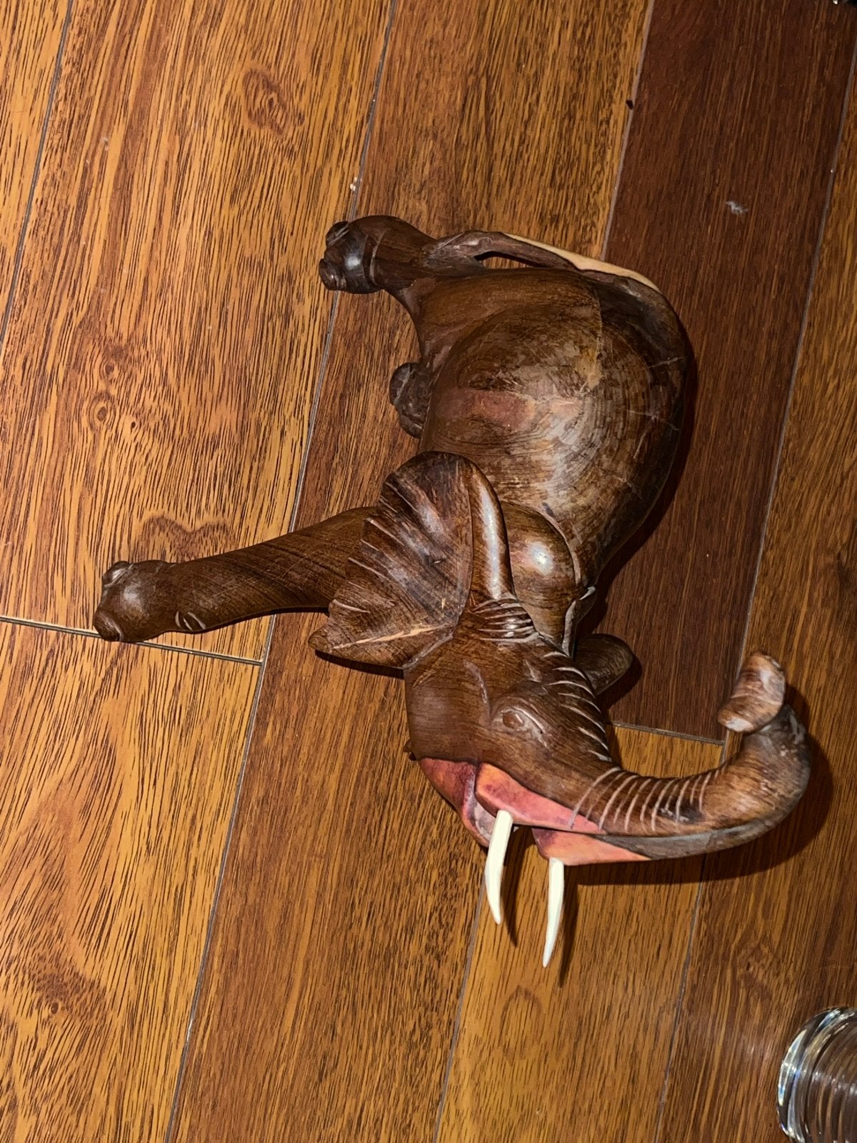 Handgesneden houten olifant met slagtanden 35 cm lang, Ophalen, 20 - 50 cm, Beeld, Hout