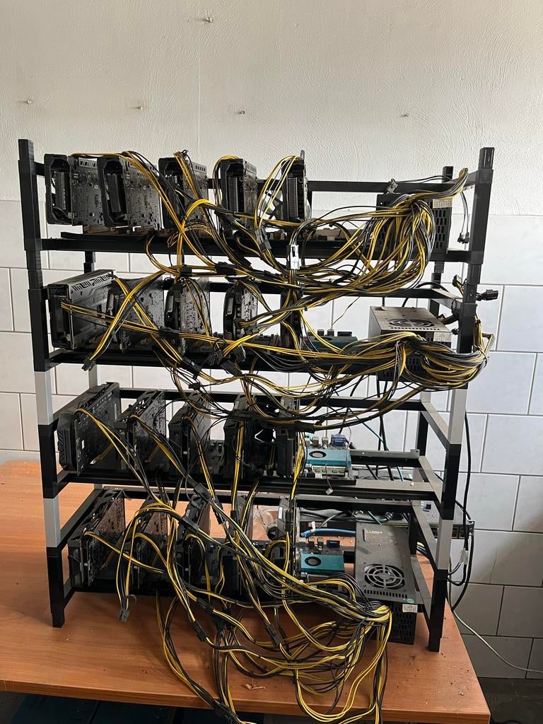 Professionele Crypto Mining Rig met Meerdere GPU's, Ophalen, PCI-Express 3, Gebruikt, HDMI