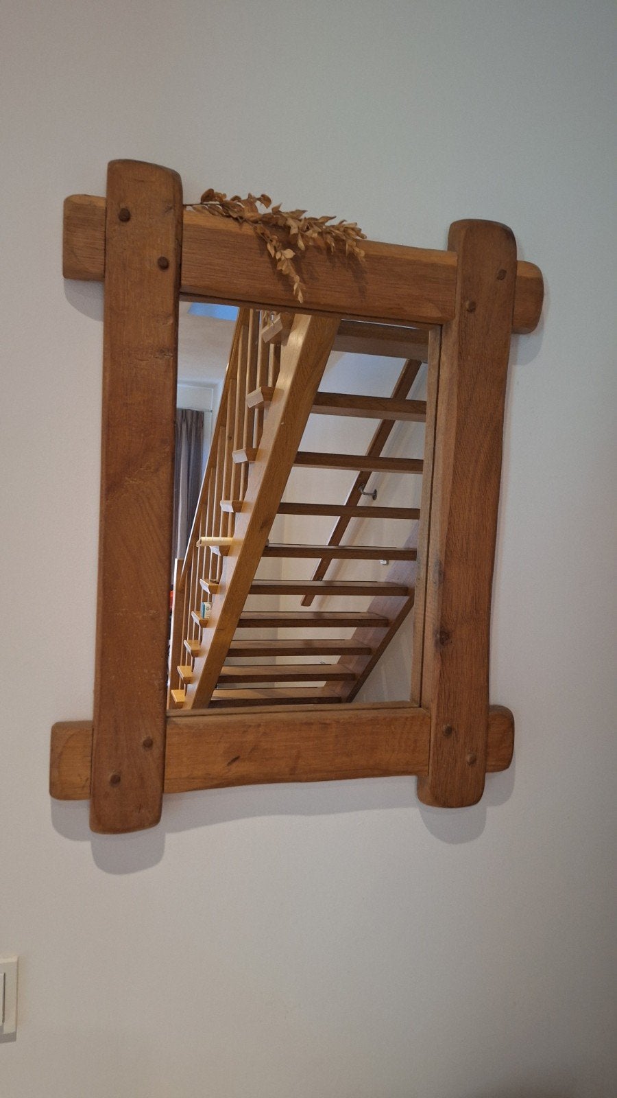 Rustieke houten spiegel met robuust frame, Huis en Inrichting, Woonaccessoires | Spiegels, Ophalen, Gebruikt, 100 tot 150 cm, Rechthoekig