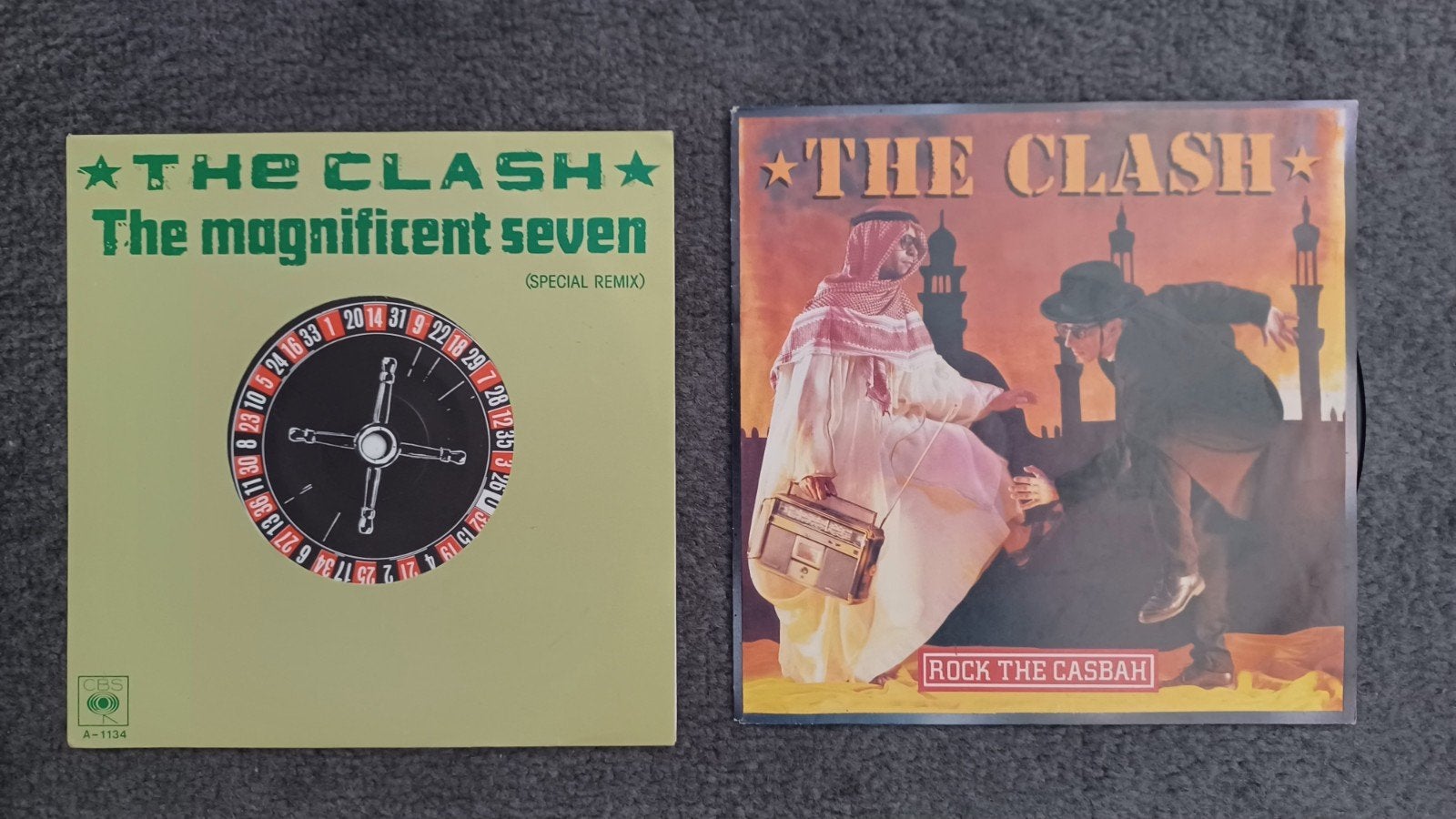 Vinyl singles The Clash. The magnificent seven + Rock the C., Ophalen of Verzenden, Zo goed als nieuw, Pop
