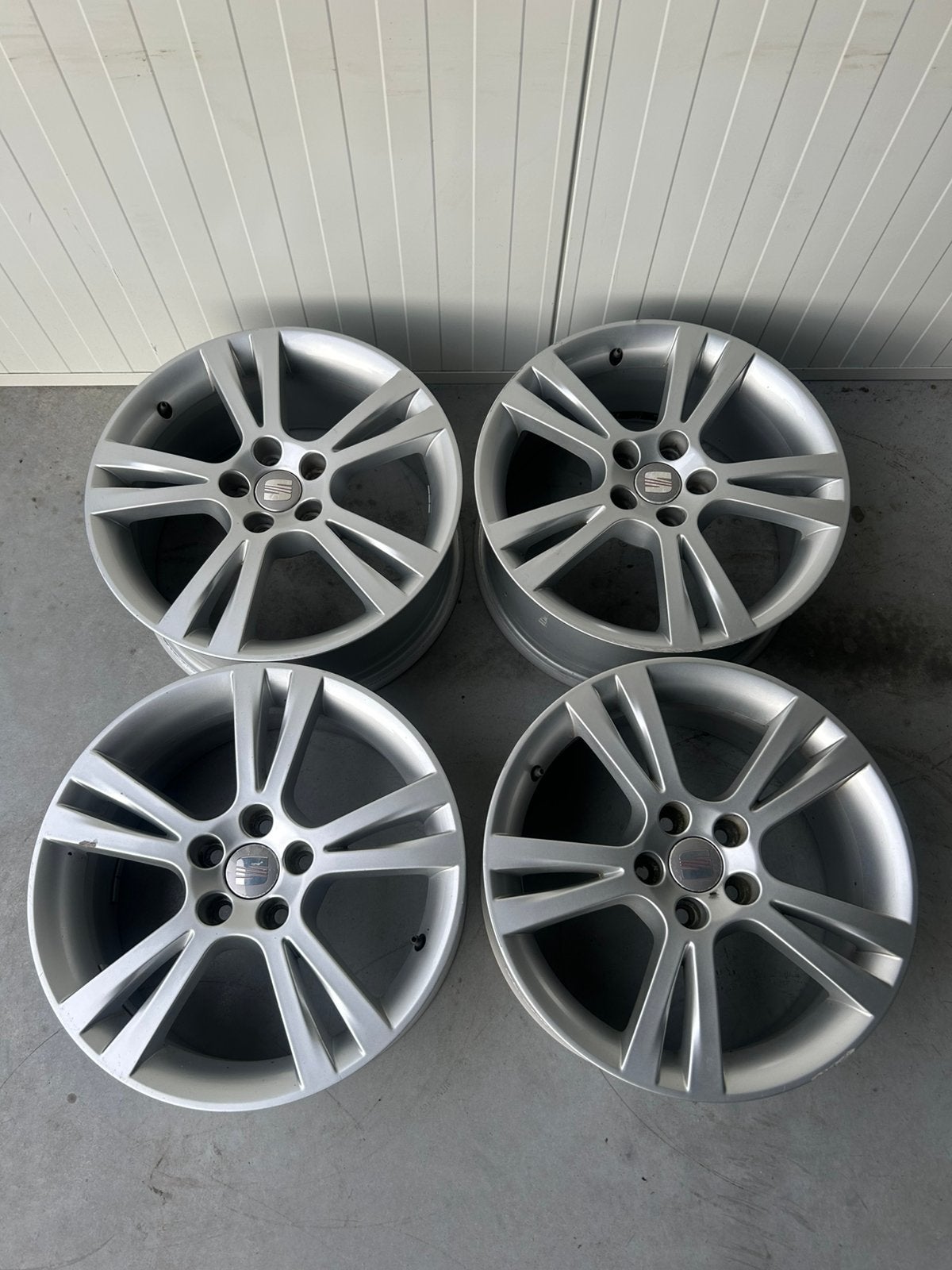Originele Seat Ibiza 6J 6P Polo A1 5x100 16 Inch, Auto-onderdelen, Velg(en), 16 inch, Ophalen of Verzenden, Personenwagen