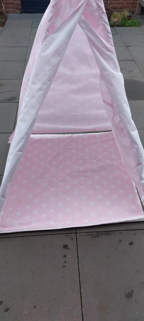 Roze speeltent met sterren en kleed, Ophalen