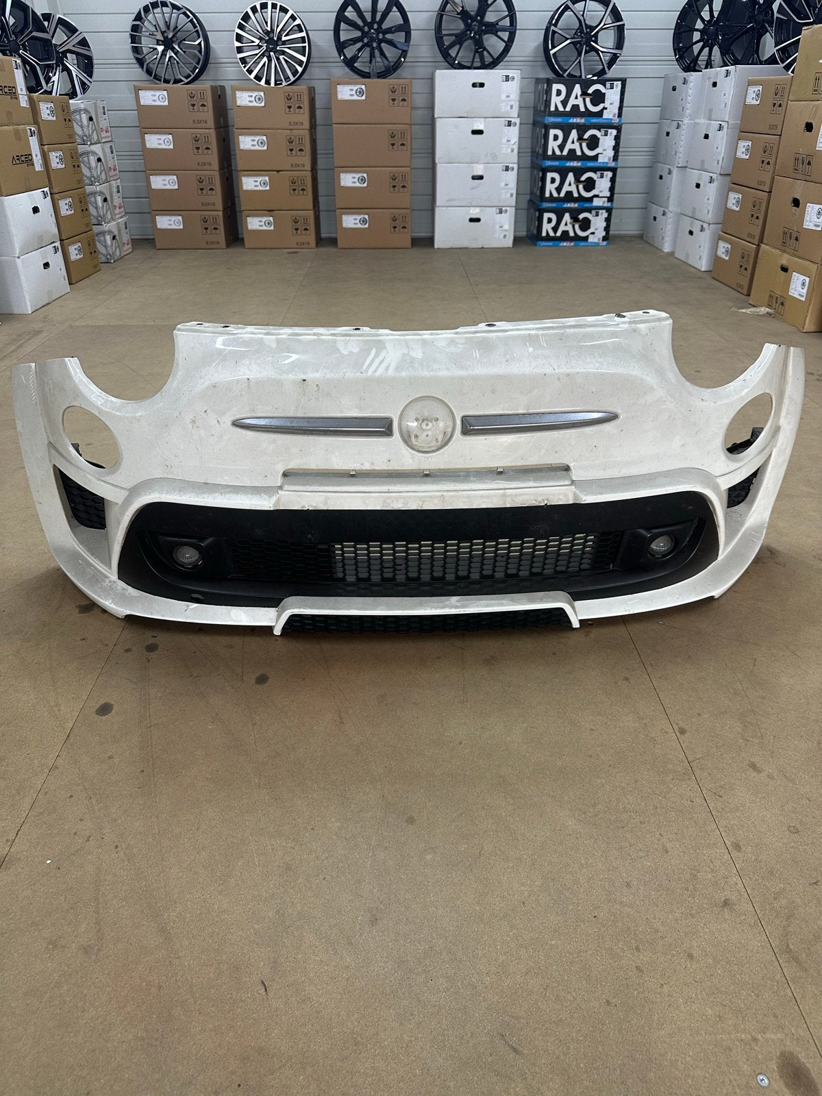 Fiat 500L Voorbumper Wit - Gebruikt, Ophalen, Gebruikt, Voor, Bumper