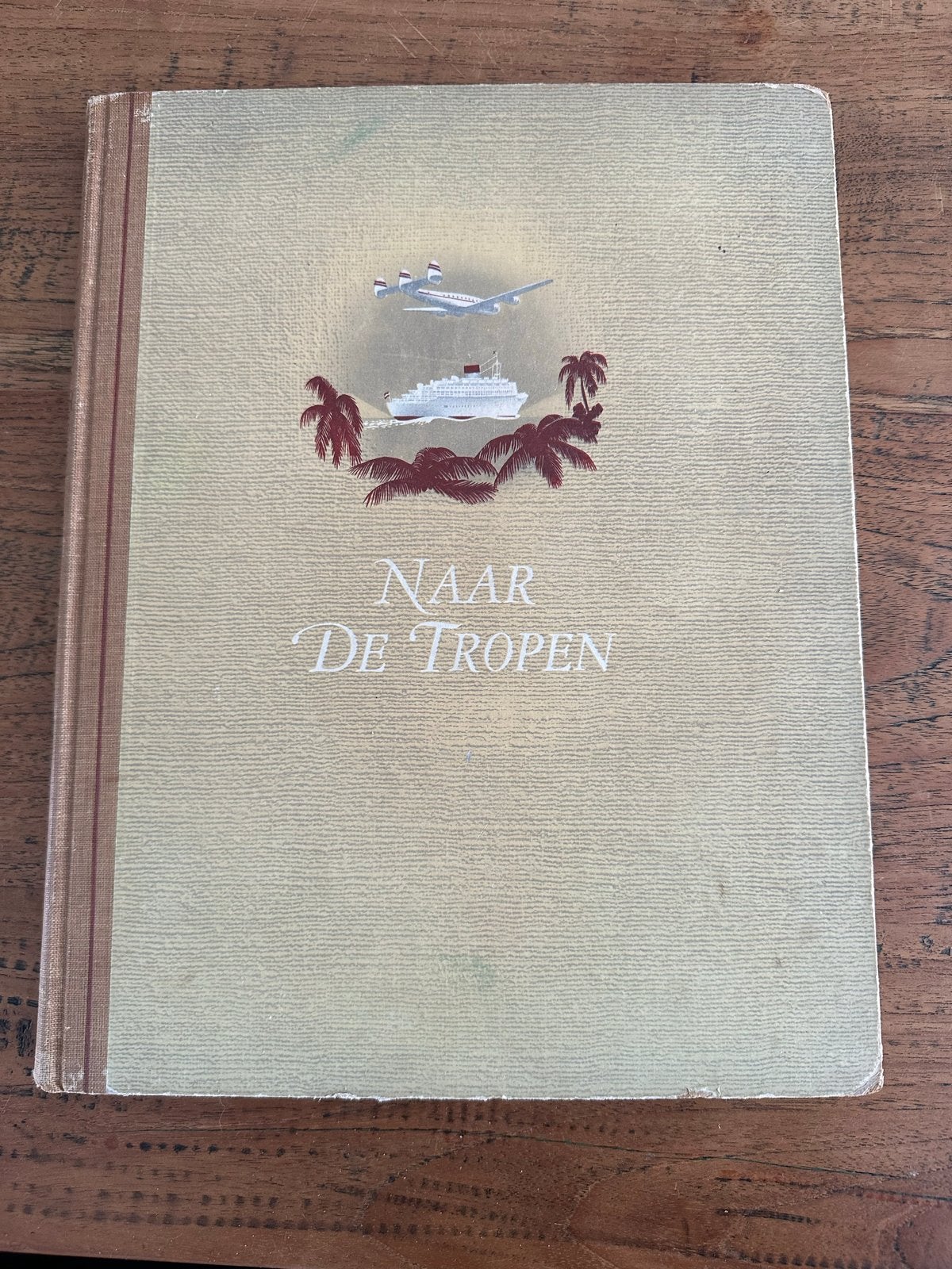 Naar De Tropen - Douwe Egberts N.V. (1953), Ophalen of Verzenden, Reisgids of -boek, Azië, Gelezen