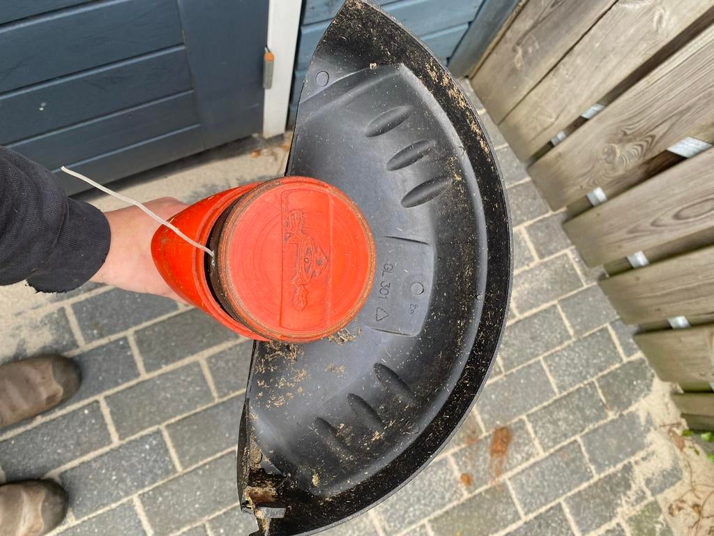 Black & Decker GL280 Grastrimmer - Elektrisch, 25cm, Tuin en Terras, Tuinslangen, Ophalen of Verzenden, Zo goed als nieuw