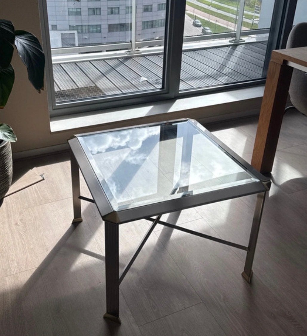 Stijlvolle vierkante salontafel chroom/zilver met glas, Ophalen, Gebruikt, Vierkant, 50 tot 100 cm