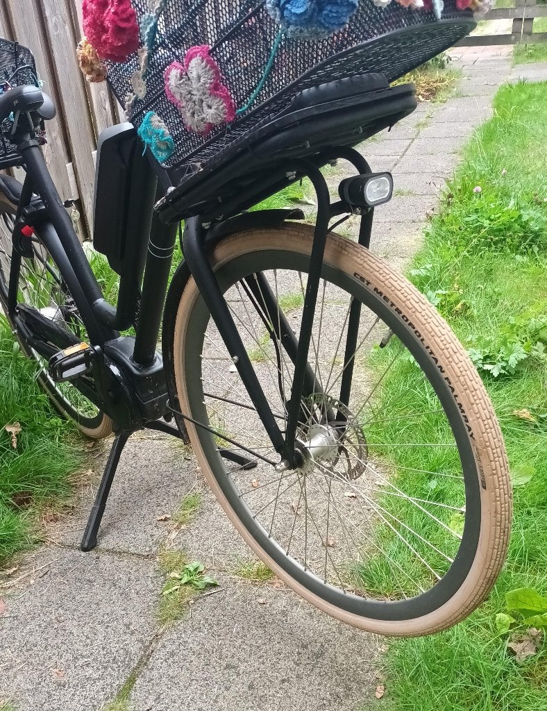 Foto 10 van Cortina E-U4 Transport elektrische fiets met manden